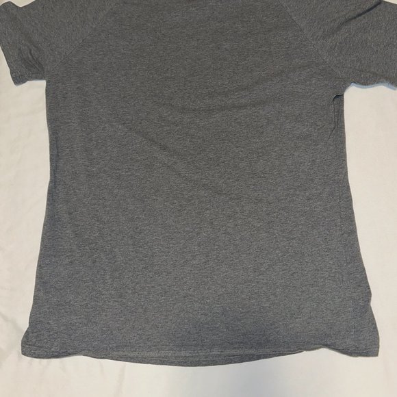 Gym Shark Workout Shirt - Picture 2 of 2